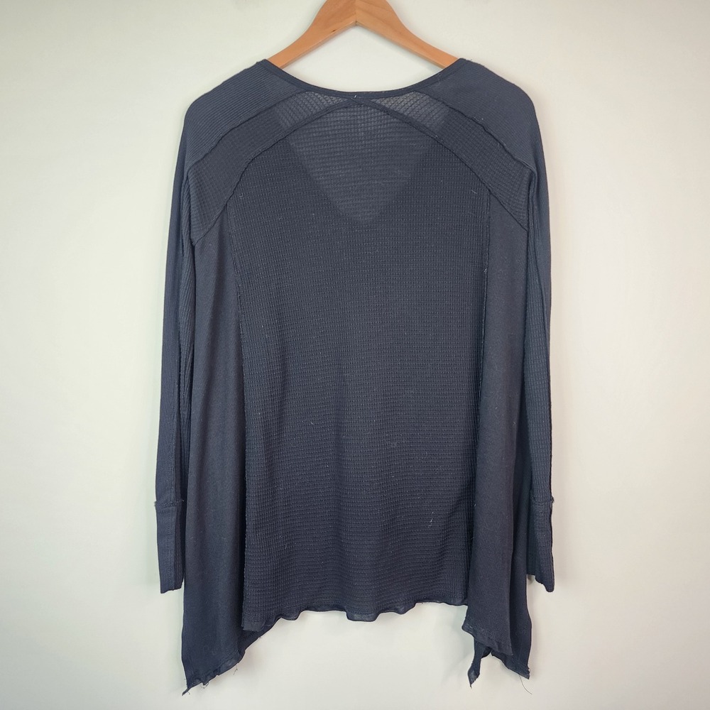 Free People Laguna Thermal Top Women's S Black V-Neck Waffle Knit Oversized - Picture 7 of 7
